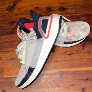 Adidas Ultra Boost 19